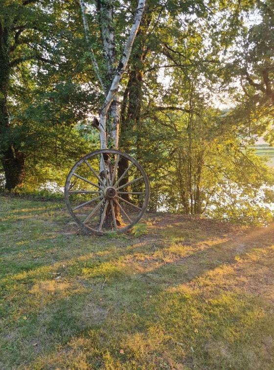 Camping De La Reuille Flere-la-Riviere Zewnętrze zdjęcie