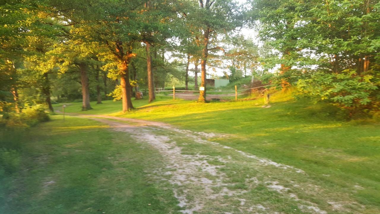 Camping De La Reuille Flere-la-Riviere Zewnętrze zdjęcie