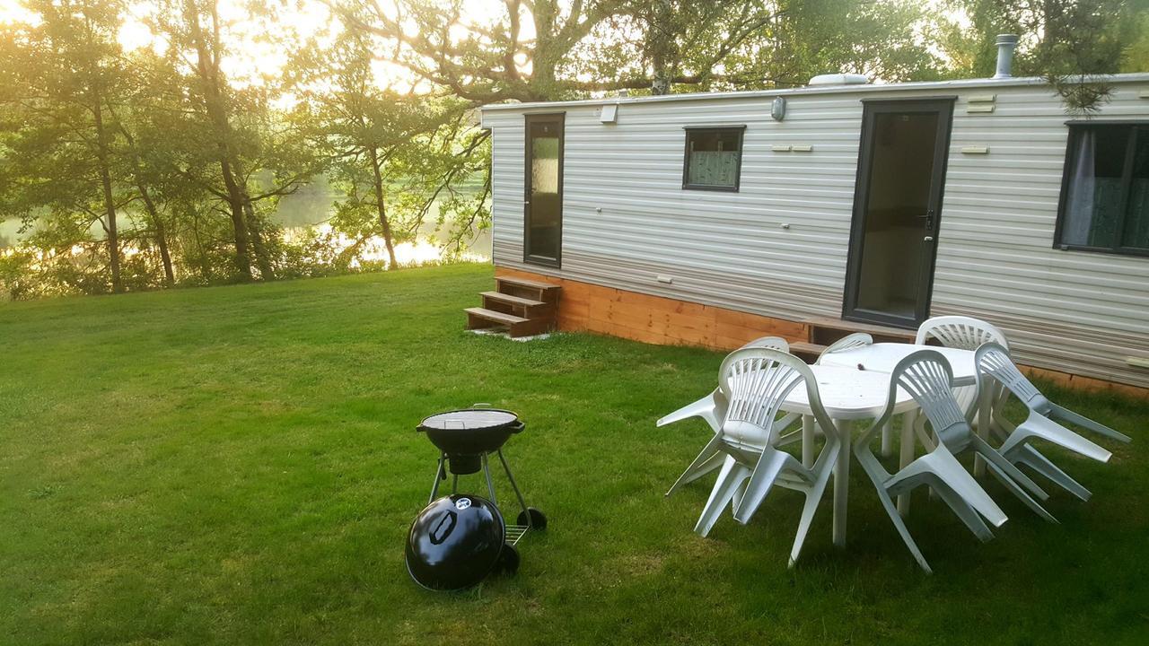Camping De La Reuille Flere-la-Riviere Zewnętrze zdjęcie