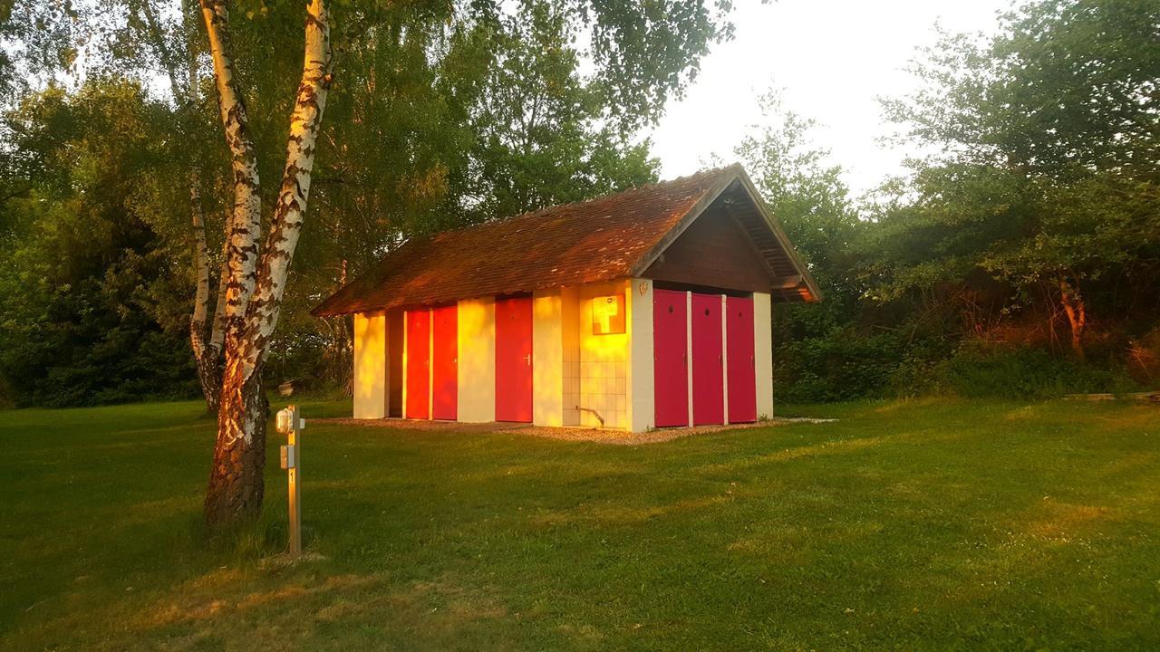 Camping De La Reuille Flere-la-Riviere Zewnętrze zdjęcie